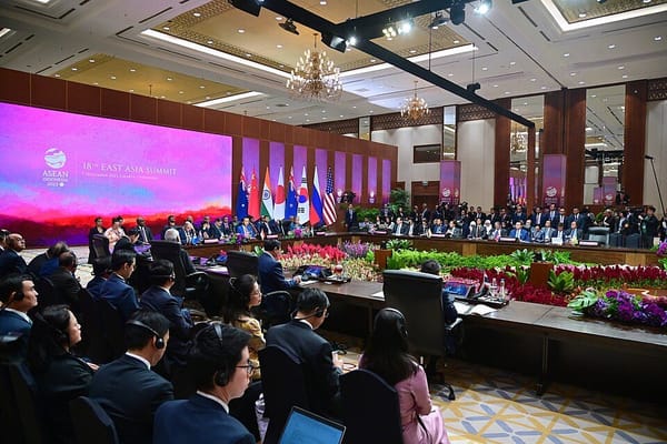 Japan and South Korea Push to Revive Trilateral Summit With China Amid Trade Friction With Washington